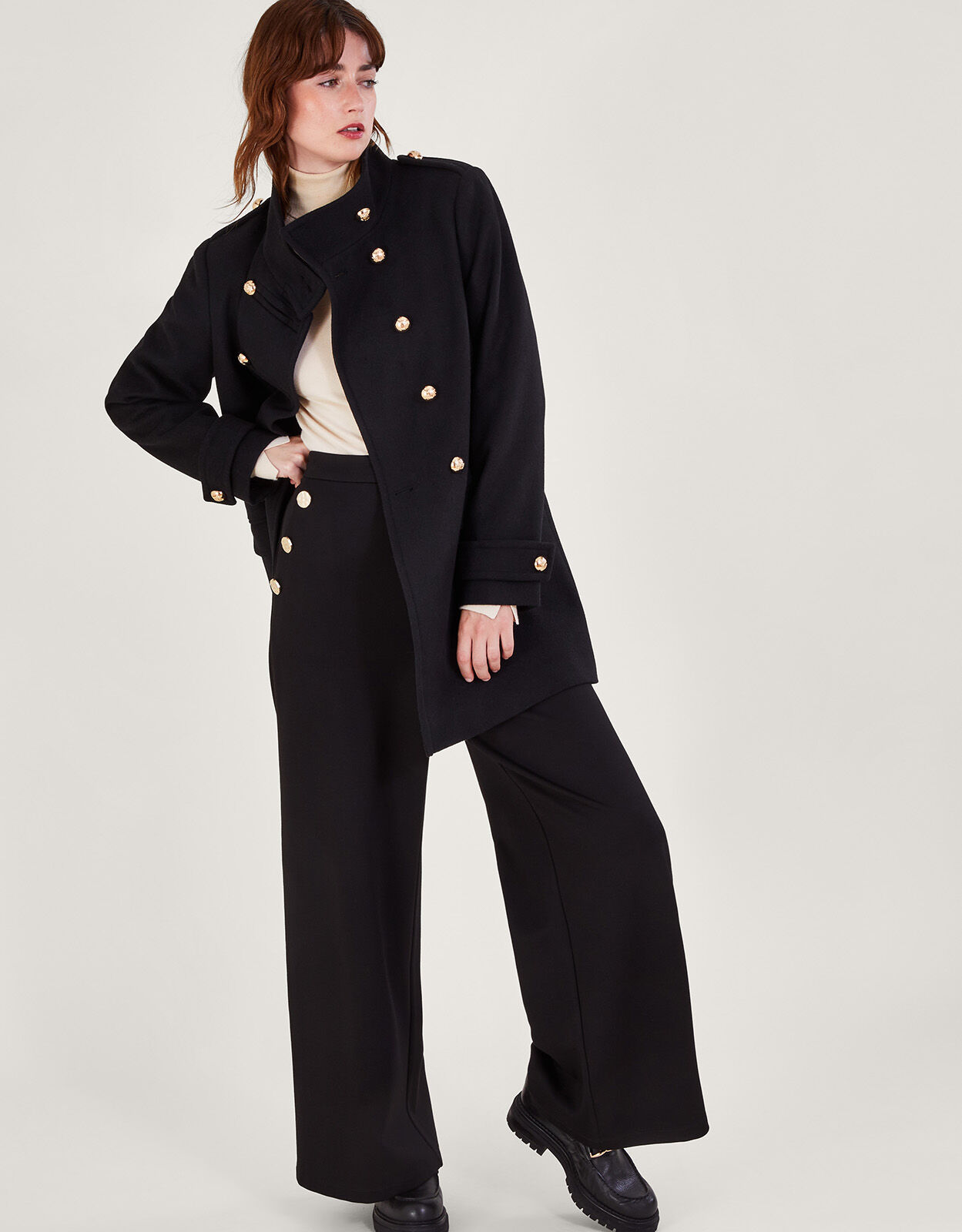 PHOEBE ENGLISH CURVED LONG OVERCOAT-