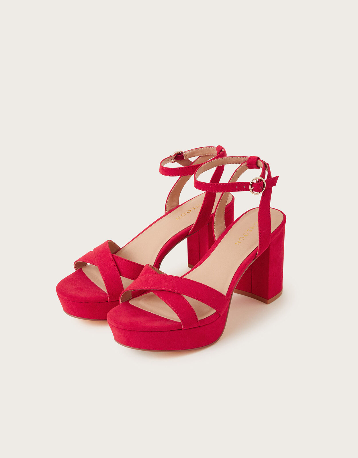 Slip On Casual Wear Ladies Red Ankle Strap Flat Sandal, Use A Damp Cloth To  Wipe, Size: 8 at Rs 190/pair in Kolkata